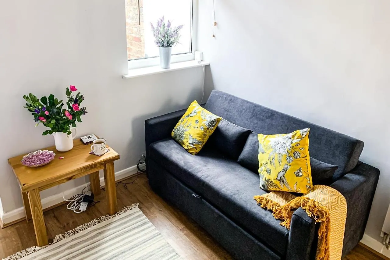 The Knavesmire - Quaint Victorian Home With Free Parking ヨーク 0*,  イギリス