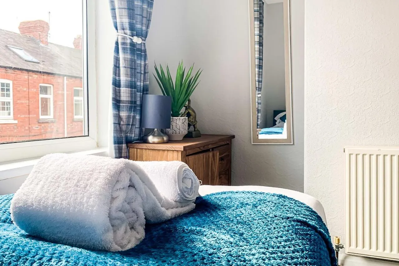 The Knavesmire - Quaint Victorian Home With Free Parking ヨーク イギリス